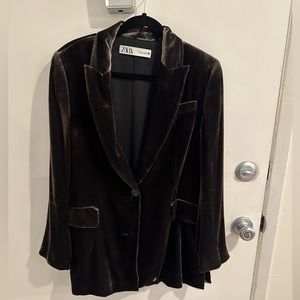 Zara velvet blazer